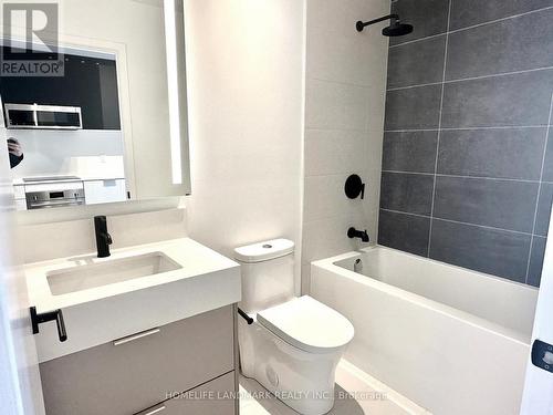 1502 - 308 Jarvis Street, Toronto, ON - Indoor Photo Showing Bathroom