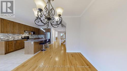 76 Wimbledon Court, Whitby, ON - Indoor Photo Showing Kitchen