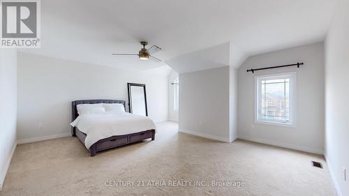 76 Wimbledon Court, Whitby, ON - Indoor Photo Showing Bedroom