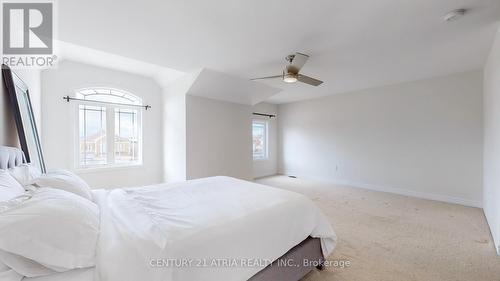 76 Wimbledon Court, Whitby, ON - Indoor Photo Showing Bedroom