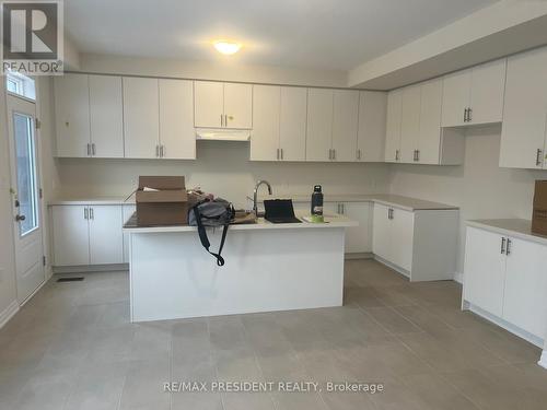 107 Ed Ewert Avenue, Clarington, ON - Indoor Photo Showing Kitchen