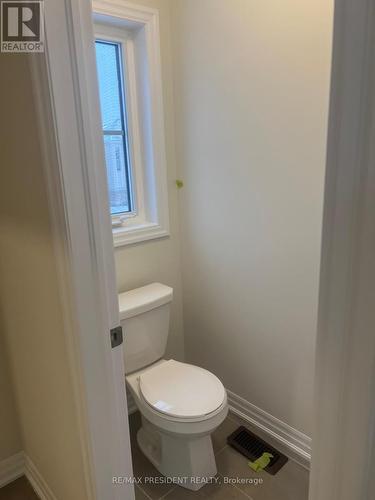 107 Ed Ewert Avenue, Clarington, ON - Indoor Photo Showing Bathroom