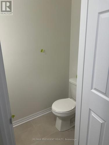 107 Ed Ewert Avenue, Clarington, ON - Indoor Photo Showing Bathroom