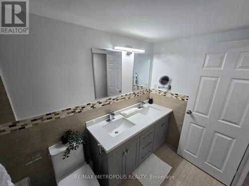 107 - 1701 Mccowan Road, Toronto, ON - Indoor Photo Showing Bathroom