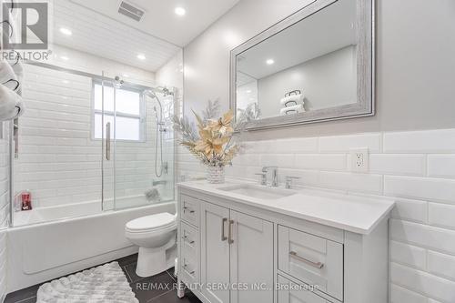 377 Bartley Bull Parkway, Brampton, ON - Indoor Photo Showing Bathroom