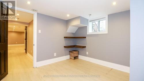 2427 Wallace Avenue, Innisfil, ON - Indoor Photo Showing Other Room