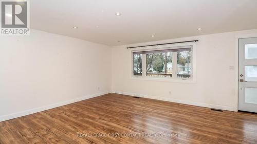 2427 Wallace Avenue, Innisfil, ON - Indoor Photo Showing Other Room