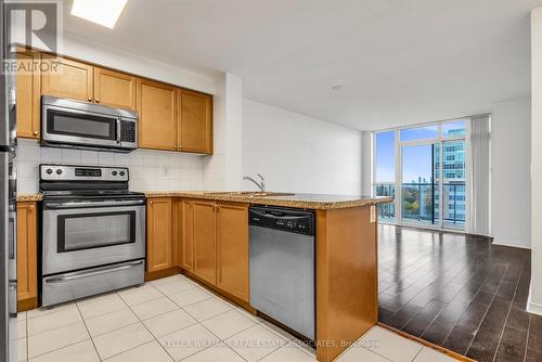 1004 - 3 Michael Power Place, Toronto, ON - Indoor Photo Showing Kitchen With Stainless Steel Kitchen