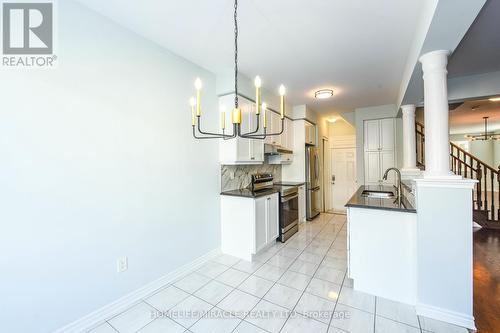 120 Benhurst Crescent, Brampton, ON - Indoor Photo Showing Kitchen