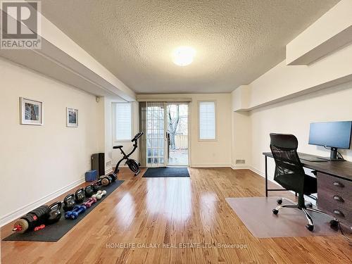 8E Hycrest Avenue, Toronto, ON - Indoor Photo Showing Office