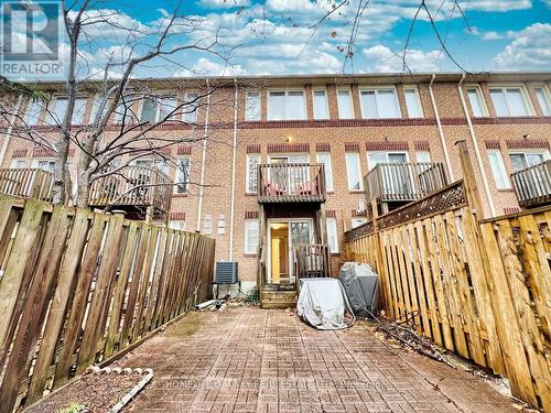 8E Hycrest Avenue, Toronto, ON - Outdoor