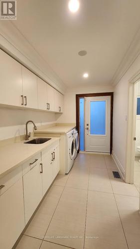 31 Chieftain Crescent, Toronto, ON - Indoor Photo Showing Laundry Room