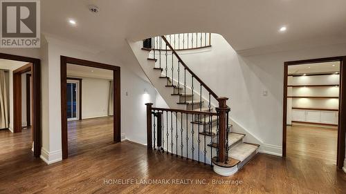 31 Chieftain Crescent, Toronto, ON - Indoor Photo Showing Other Room