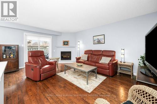 78 - 3333 New Street, Burlington, ON - Indoor Photo Showing Living Room With Fireplace