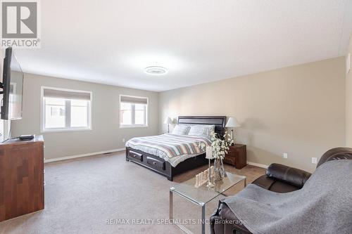 15 Cookview Drive, Brampton, ON - Indoor Photo Showing Bedroom