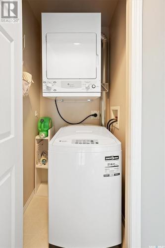 65 135 Pawlychenko Lane, Saskatoon, SK - Indoor Photo Showing Laundry Room