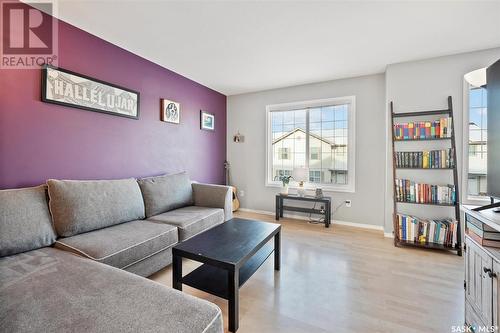 65 135 Pawlychenko Lane, Saskatoon, SK - Indoor Photo Showing Living Room