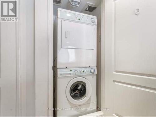 65 - 3250 Bentley Drive, Mississauga, ON - Indoor Photo Showing Laundry Room