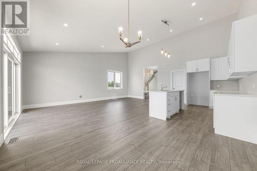 10 French Street, Prince Edward County (Picton), ON - Indoor Photo Showing Kitchen