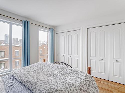 Master bedroom - 222-2730 Rue Notre-Dame O., Montréal (Le Sud-Ouest), QC - Indoor Photo Showing Bedroom