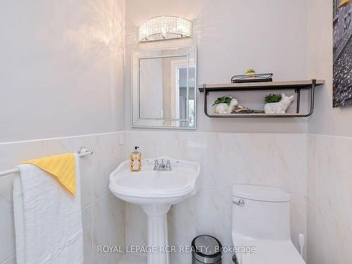 20 Joseph St, Adjala-Tosorontio, ON - Indoor Photo Showing Bathroom