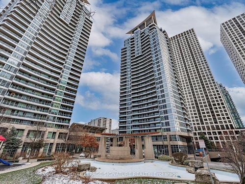 2003-33 Elm Dr W, Mississauga, ON - Outdoor With Facade