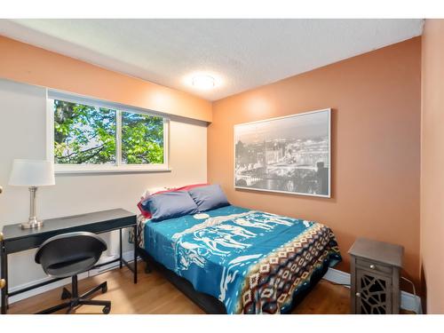 20784 48 Avenue, Langley, BC - Indoor Photo Showing Bedroom