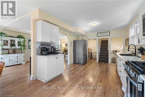 2951 Chippawa Road, Port Colborne (873 - Bethel), ON - Indoor Photo Showing Kitchen