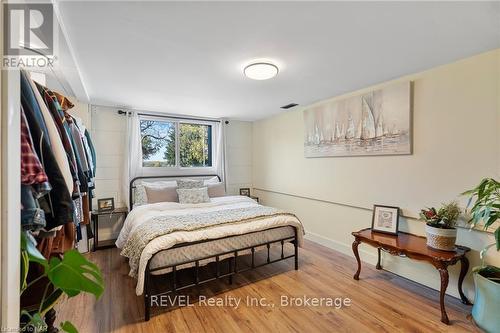 2951 Chippawa Road, Port Colborne (873 - Bethel), ON - Indoor Photo Showing Bedroom