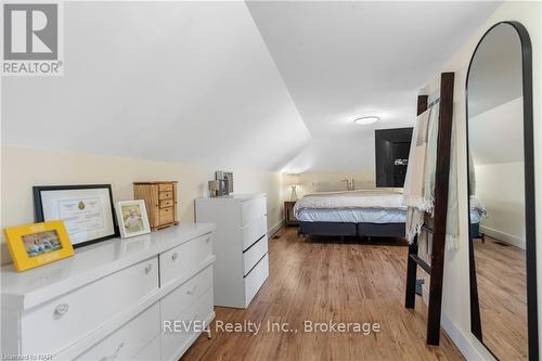 2951 Chippawa Road, Port Colborne (873 - Bethel), ON - Indoor Photo Showing Bedroom