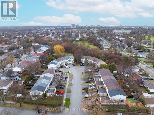 11 - 120 Ripley Court, Oakville, ON - Outdoor With View