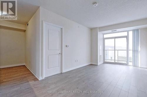 On - 35 Watergarden Drive, Mississauga, ON - Indoor Photo Showing Other Room