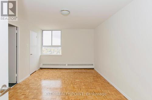 1207 - 6200 Bathurst Street, Toronto, ON - Indoor Photo Showing Other Room