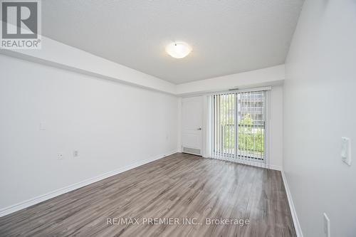 213 - 890 Sheppard Avenue W, Toronto, ON - Indoor Photo Showing Other Room