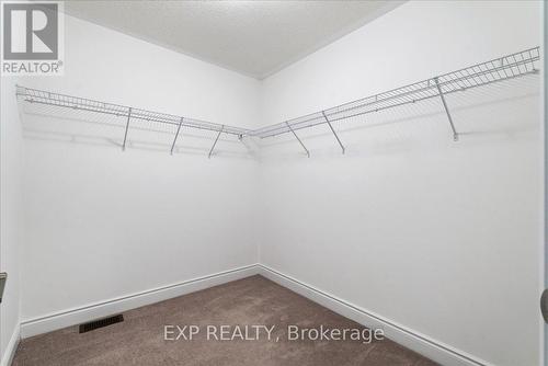 21 Olympic Gate, Barrie, ON - Indoor With Storage