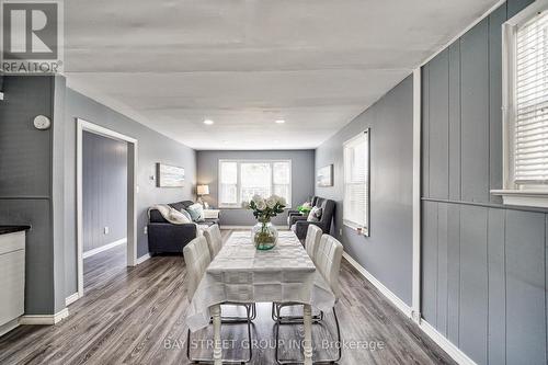 6285 Skinner Street, Niagara Falls, ON - Indoor Photo Showing Dining Room