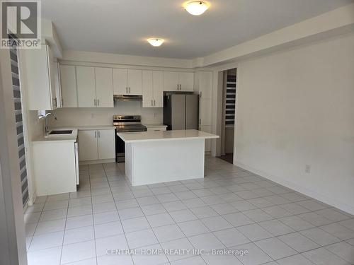 46 Copperhill Heights, Barrie, ON - Indoor Photo Showing Kitchen