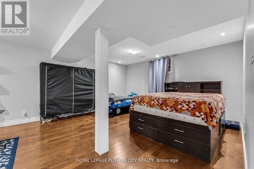 369 Thomas Slee Drive, Kitchener, ON - Indoor Photo Showing Bedroom