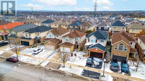 369 Thomas Slee Drive, Kitchener, ON - Outdoor