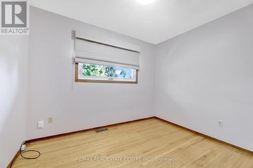 33 Ridgeway Avenue, Guelph, ON - Indoor Photo Showing Other Room