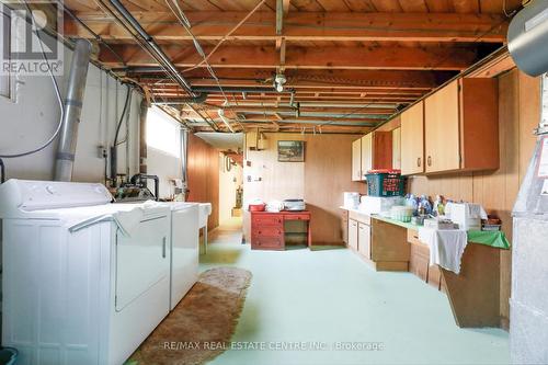 33 Ridgeway Avenue, Guelph, ON - Indoor Photo Showing Laundry Room