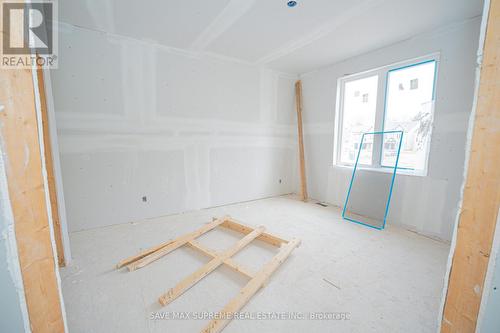 6 - 2700 Mewburn Road, Niagara Falls, ON - Indoor Photo Showing Other Room