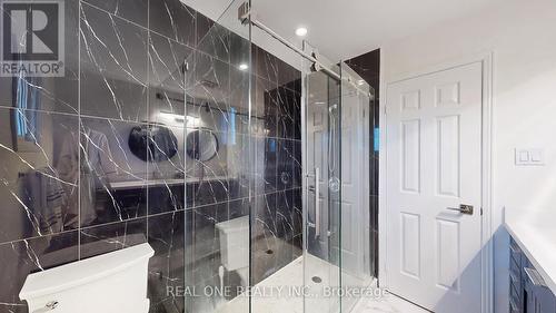 133 Risebrough Circuit, Markham, ON - Indoor Photo Showing Bathroom