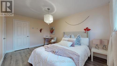 133 Risebrough Circuit, Markham, ON - Indoor Photo Showing Bedroom