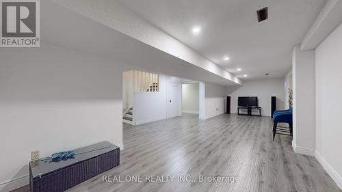 133 Risebrough Circuit, Markham, ON - Indoor Photo Showing Other Room