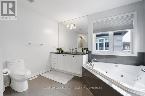 110 Westphalian Avenue, Ottawa, ON - Indoor Photo Showing Bathroom