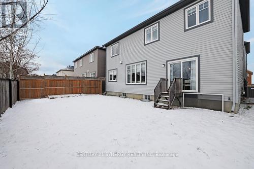 110 Westphalian Avenue, Ottawa, ON - Outdoor With Exterior