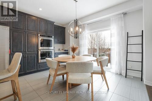 110 Westphalian Avenue, Ottawa, ON - Indoor Photo Showing Dining Room