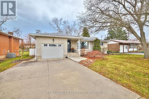 27 Walts Street, Welland (769 - Prince Charles), ON - Outdoor