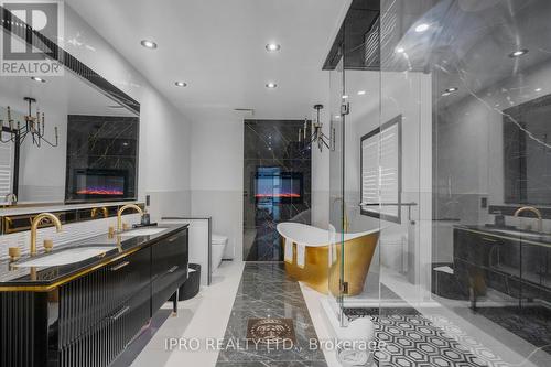 2 George Mckenzie Court, Toronto, ON - Indoor Photo Showing Bathroom